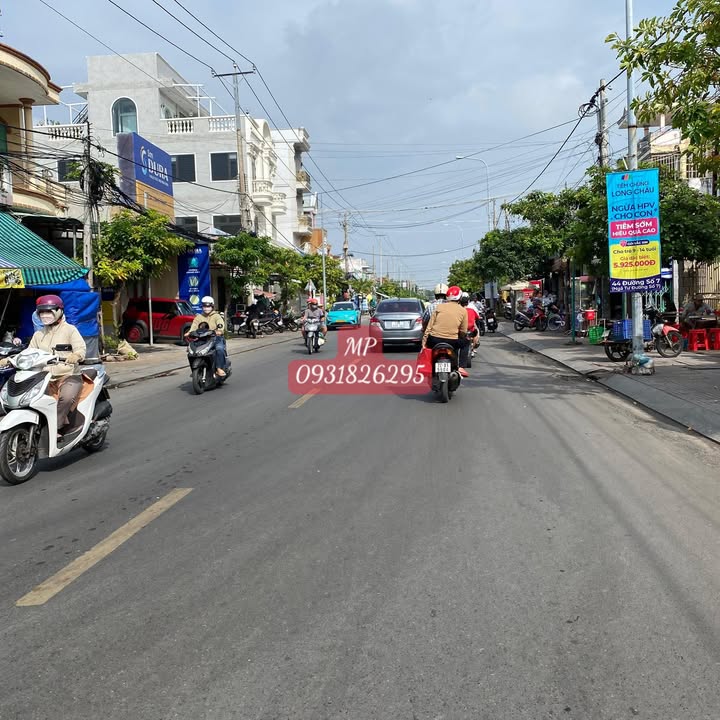 Nhà mặt tiền Võ Thị Sáu, Long Hải 163m² giá 7.5 tỷ - Kinh doanh sầm uất!