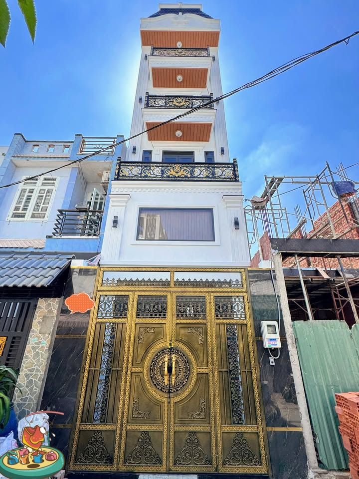 Nhà phố Bình Tân 80m² giá 8.97 tỷ - Mới xây, thang máy tiện lợi!