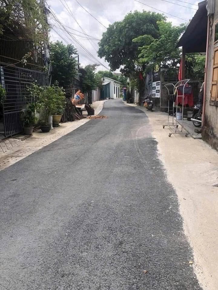 FrontHouse Nguyễn Gia Thiều Đông Hà 110m² giá 900 triệu - Mặt tiền đắc địa gần công viên!