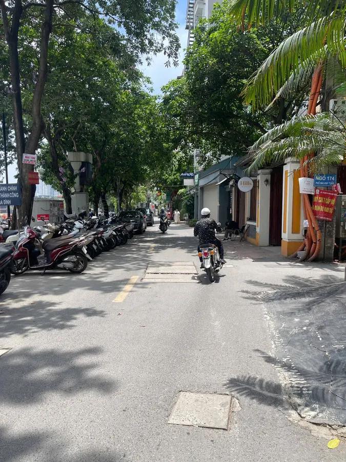 Townhouse lô góc Mai Anh Tuấn 212m² giá 155 tỷ - Đầu tư sinh lời ngay!