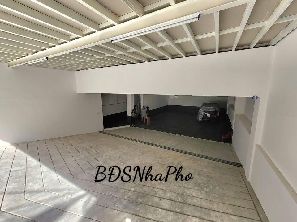 Cho thuê nhà mặt tiền Điện Biên Phủ, Thanh Khê 150m² - Phù hợp kinh doanh đa dạng!