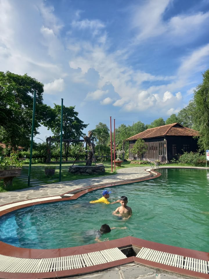 Nhà phố Hẻm xe tăng, P4 Vũng Tàu 87m² giá 6.85 tỷ - Chính chủ, xe 16 chỗ vào tận nơi!