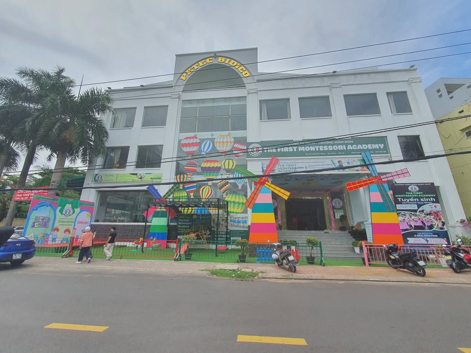 Mặt bằng cho thuê 1100m² tại Bạch Đằng, Quy Nhơn - Giá chỉ 70 triệu/tháng!