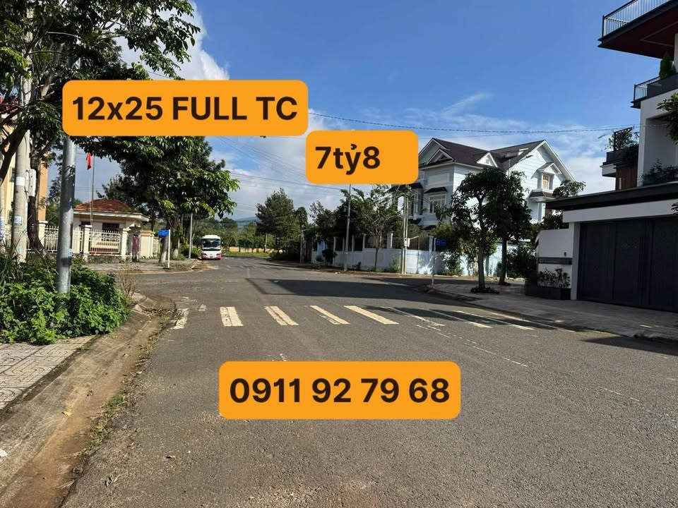 Đất nền tại xã Đức Trọng, Lâm Đồng 300m² giá 7.8 tỷ - Khu nghỉ dưỡng an ninh!