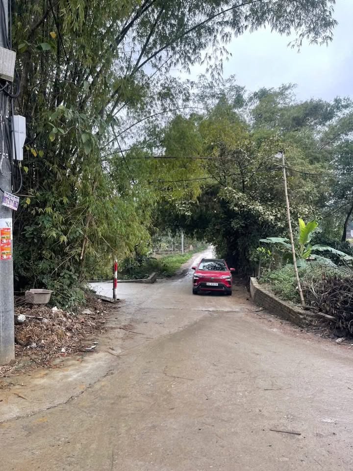 Đất thổ cư 100m² tại Cần Kiệm, Thạch Thất - Gần Bộ Công An, giá chỉ 3.2 tỷ!