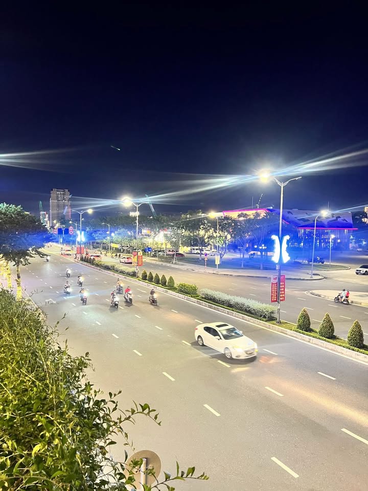 Đất nền khu phố Tây, Đà Nẵng 73m² giá 10.5 tỷ - Cơ hội đầu tư hấp dẫn!