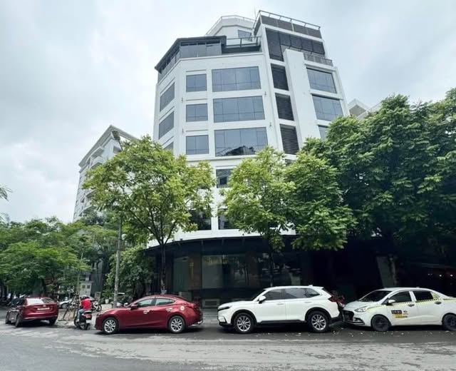 Bán Tòa Nhà Văn Phòng Cầu Giấy 157m² - Đầu Tư Sinh Lời 175 Triệu/Tháng