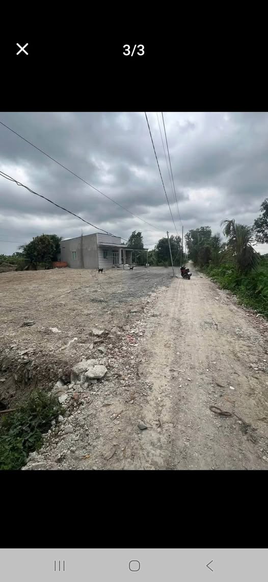 Đất mặt tiền kênh ấp 9, xã Lương Hòa, Bến Lức 2750m² giá 5.5 tỷ - Cơ hội đầu tư sinh lời!