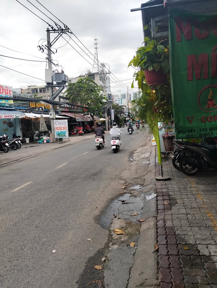 Nhà mặt tiền Bùi Văn Ba Quận 7, diện tích 104m², giá chỉ 12 tỷ - Đầu tư sinh lời ngay!