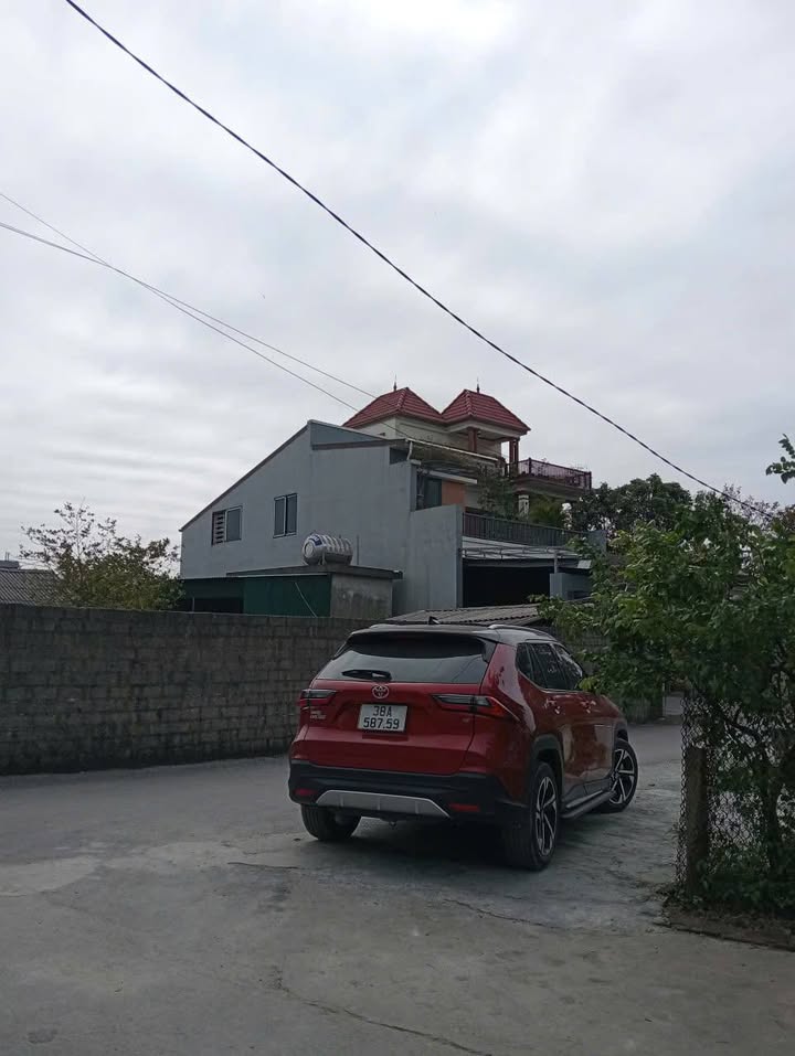 Đất nền Thạch Hưng TP Hà Tĩnh 144m² giá 3.2 tỷ - Lô góc 2 mặt tiền thuận lợi!