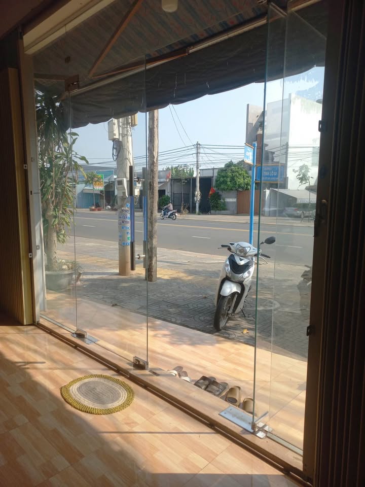 Mặt bằng kinh doanh cho thuê đường TL52, Bà Rịa - 72m², giá chỉ 4 triệu/tháng!