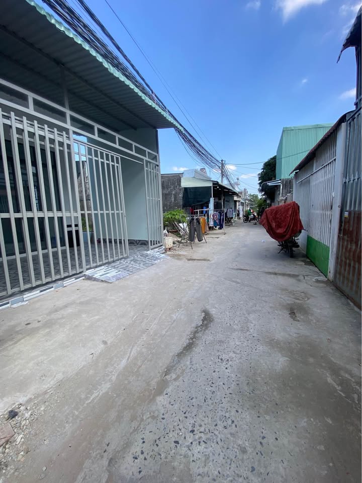 Nhà cấp 4 mới xây tại quận Bình Thủy, Cần Thơ - 93m² giá chỉ 1.39 tỷ!