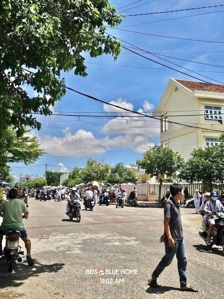 Nhà mặt tiền Nguyễn Thanh Trà, Quy Nhơn 72m² - Giá 3 tỷ, chính chủ!