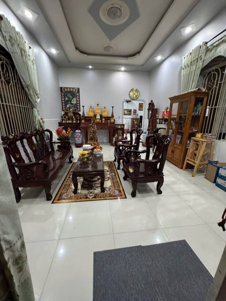 Nhà mái thái đường DT10x29m tại Trảng Dài, Biên Hòa - Giá chỉ 7.8 tỷ!