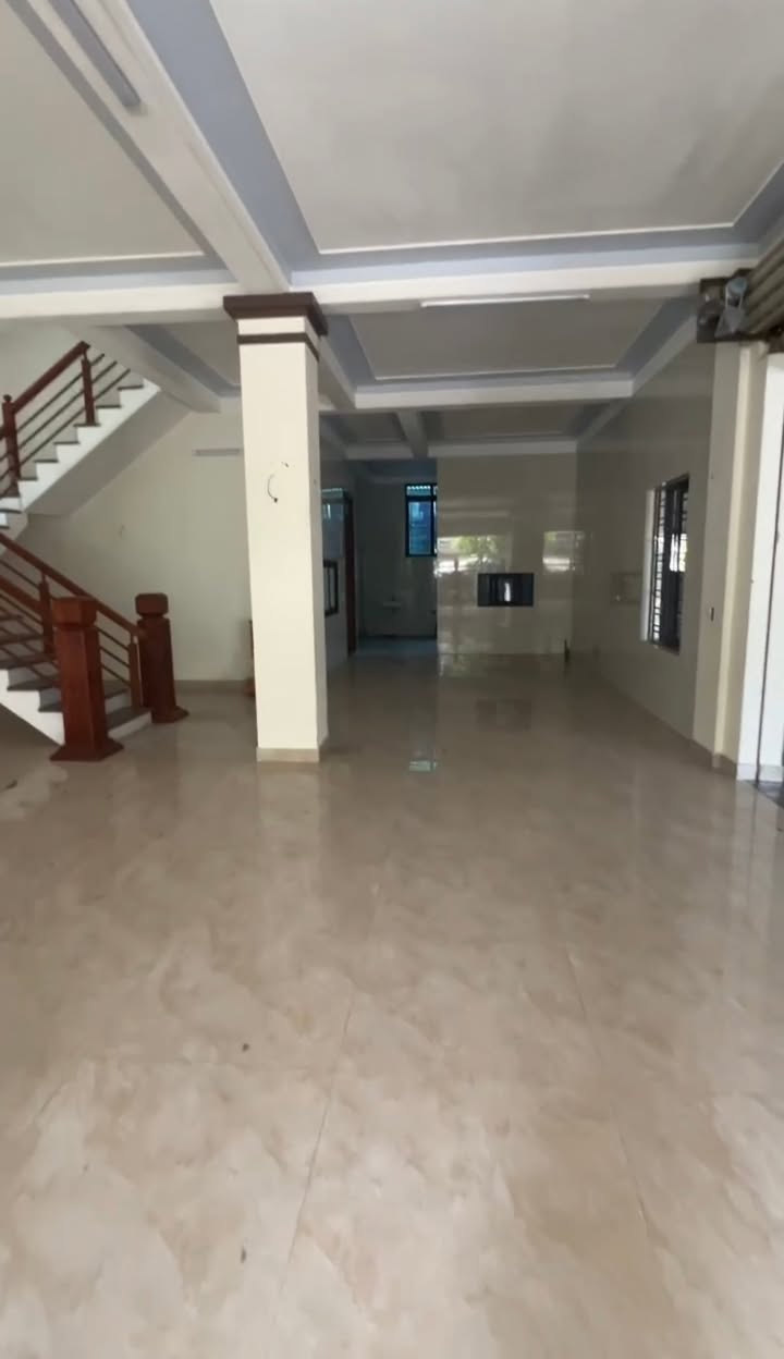 Nhà 2 tầng đẹp tại đường Nguyễn Xí, Hà Tĩnh 170m² - Vị trí vàng, giá tốt!