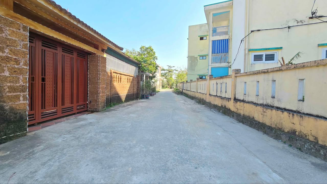 Đất nền lô góc phường Thành Sen 154m² giá 2.8 tỷ - Tiện ích đầy đủ gần trường học!