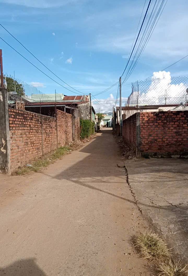 Đất thổ cư Hòa Phú, Chư Păh 228m² giá 400 triệu - Cơ hội đầu tư hấp dẫn!