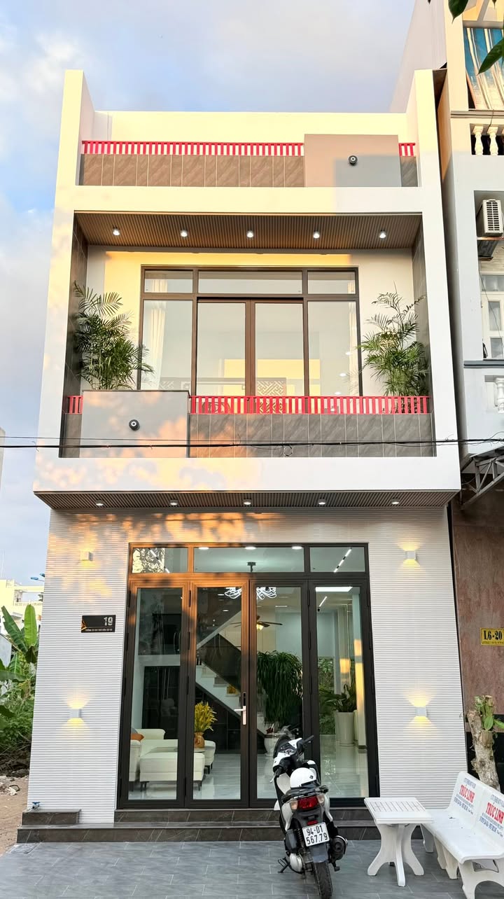 Nhà 1 trệt 1 lầu tại Cái Răng, Cần Thơ, 65m² giá 4.268 tỷ - Full nội thất hiện đại!