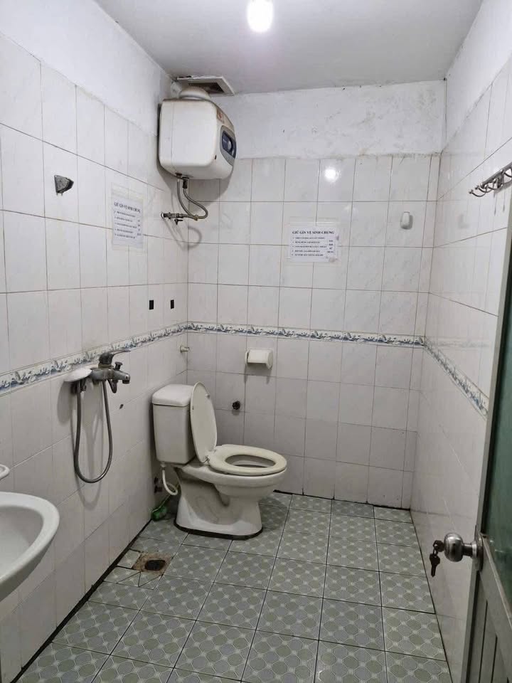 Nhà nguyên căn Ngọc Thụy, Long Biên 2PN giá 5,5 triệu - Phù hợp cho gia đình nhỏ!