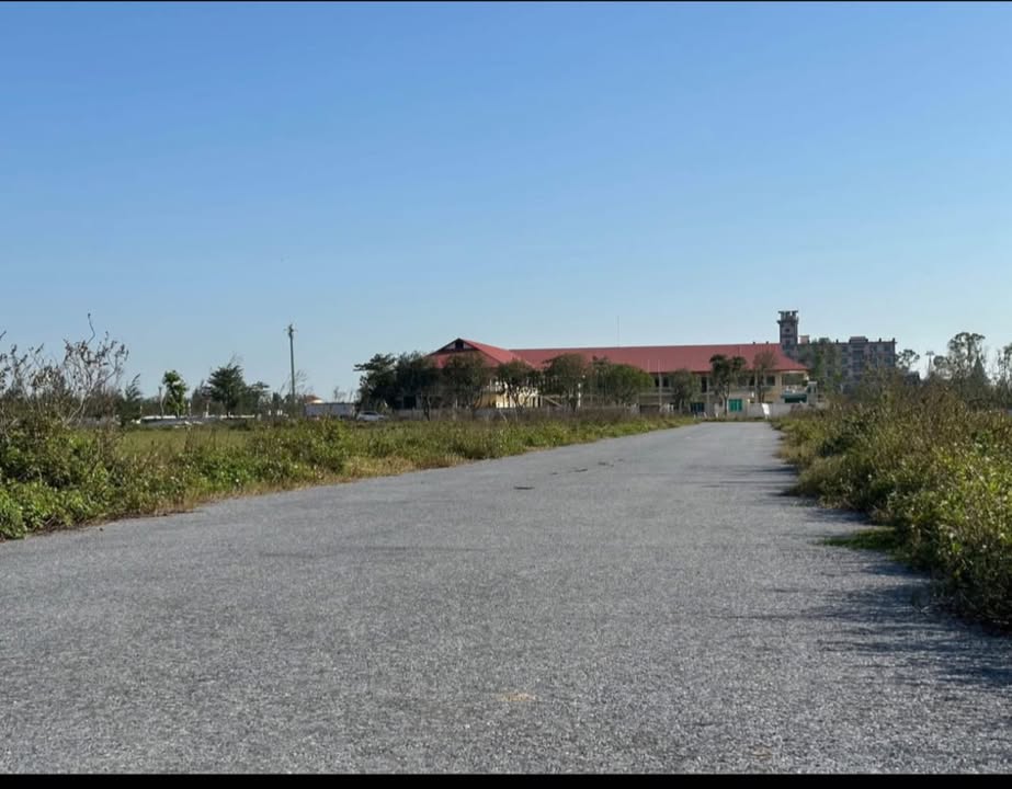 Đất nền Cửa Lò 200m² giá 4 tỷ - Đường 21 Nghi Hòa, hướng Đông