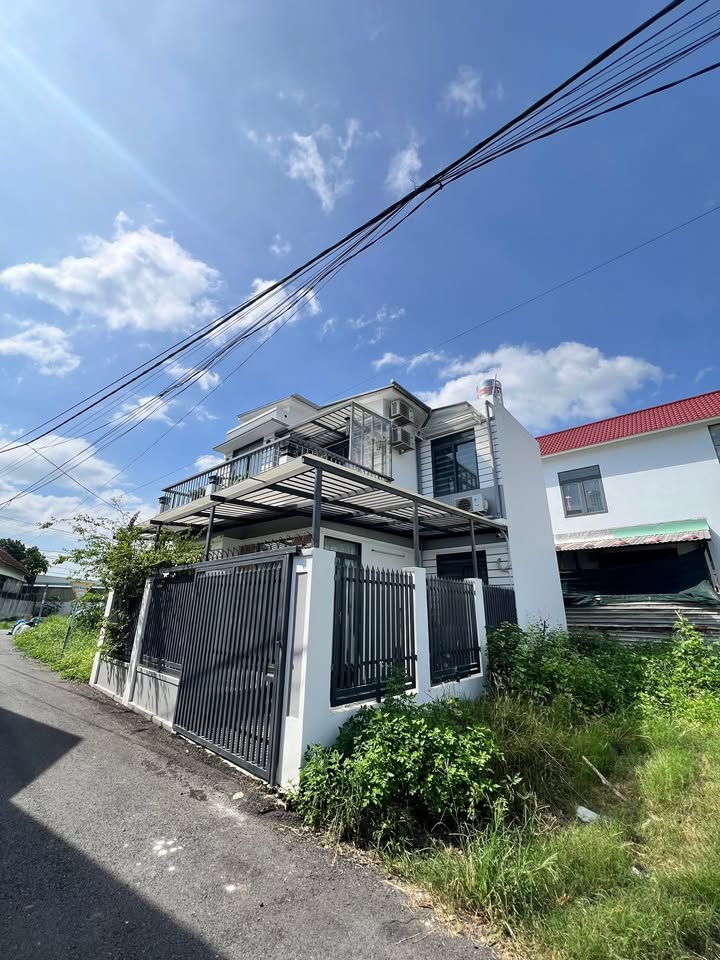 Nhà 2 tầng Diên Sơn, Diên Khánh 72.7m² giá 1.79 tỷ - Sẵn sàng vào ở ngay!