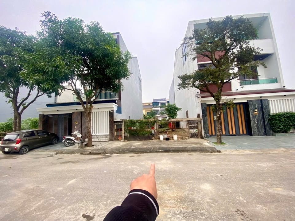 Lô đất đẹp Danatol Cửa Tiền, Vinh Tân 125.4m² giá chỉ 4 tỷ - Cơ hội đầu tư hiếm có!