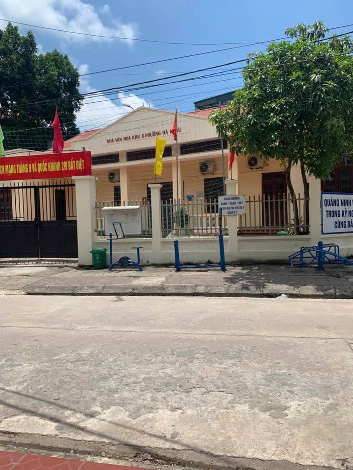 Đất tái định cư Hà Khẩu 60m² giá 2.7 tỷ - Sổ đỏ chính chủ!