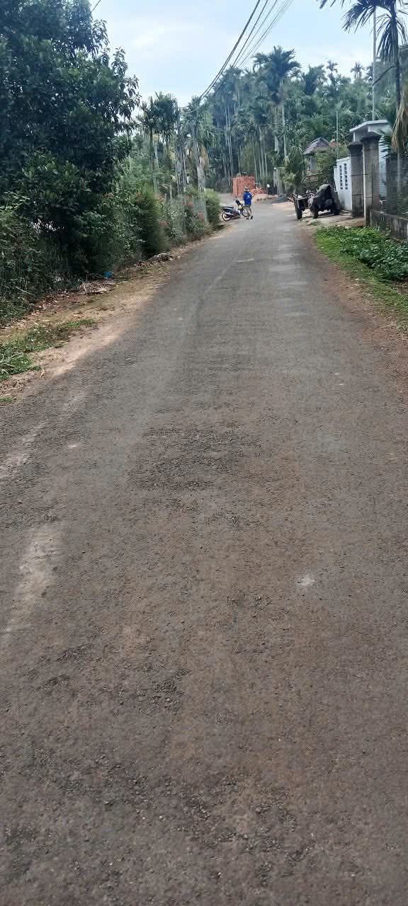 Đất thổ cư 2 mặt tiền tại Ea Tiêu, Cư Kuin 190m² giá 650 triệu - Cơ hội đầu tư tuyệt vời!