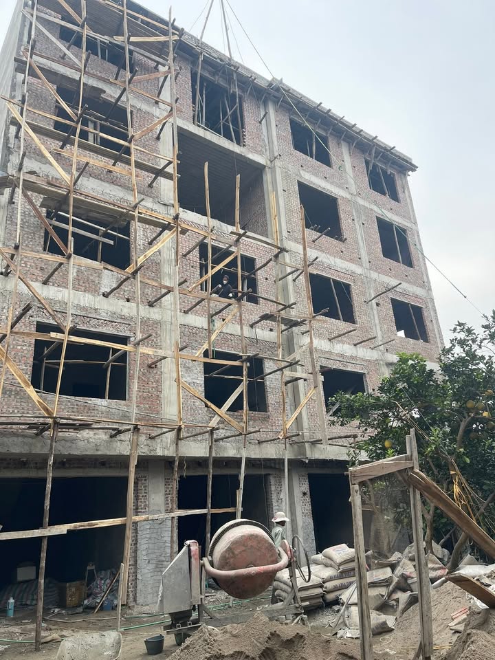 Nhà 5 tầng Vân Côn, Hoài Đức, Hà Nội 30m² - Vị trí thoáng mát, sẵn sàng đón Tết!