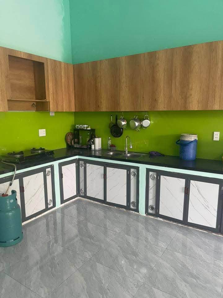 Nhà bán kiệt Mẹ Suốt, quận Liên Chiểu, 100m² - Vị trí thuận lợi, giá chỉ 1.1 tỷ!