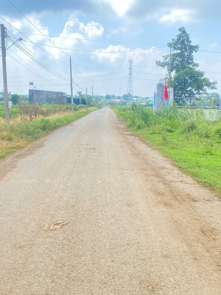 Đất nền Hòa Long Bà Rịa 1869m² giá chỉ 8 tỷ - Cần bán gấp!