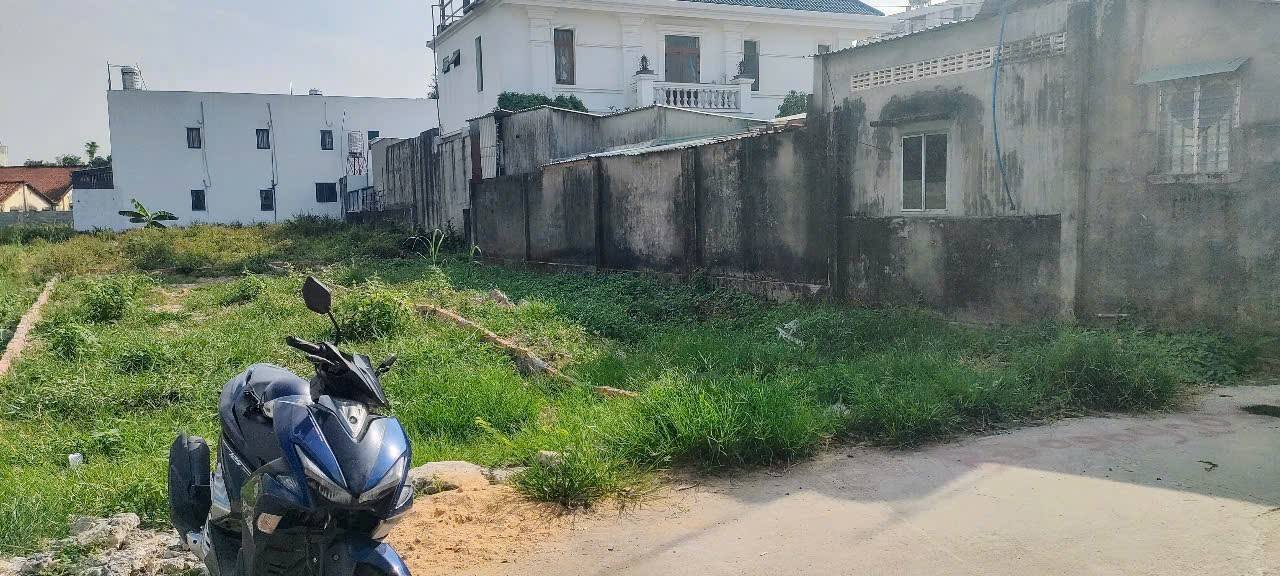 Đất thổ cư 140m² tại Tân Hiệp, Hóc Môn giá chỉ 3.5 tỷ - Tiện ích đầy đủ!