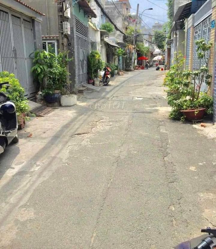 Lô đất hẻm 88 Nguyễn Văn Quỳ 67m² giá 4.75 tỷ - Sổ hồng riêng, tiện xây mới!