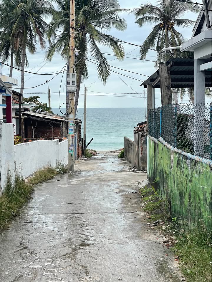 Đất Nền Ninh Hải Khánh Hòa 320m² giá 10.24 tỷ - Gần biển Dốc Lết!