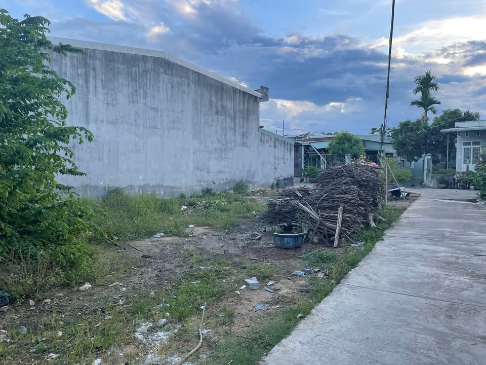 Đất nền góc đường Lương Đình Của, An Nhơn Đông 154m² - Sổ đỏ chính chủ, giá chỉ 600 triệu!