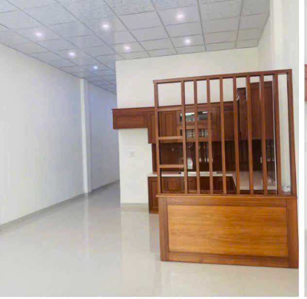 Nhà cho thuê mặt tiền Bùi Kỷ, Cẩm Lệ 100m² giá 10 triệu - Không thể bỏ lỡ!