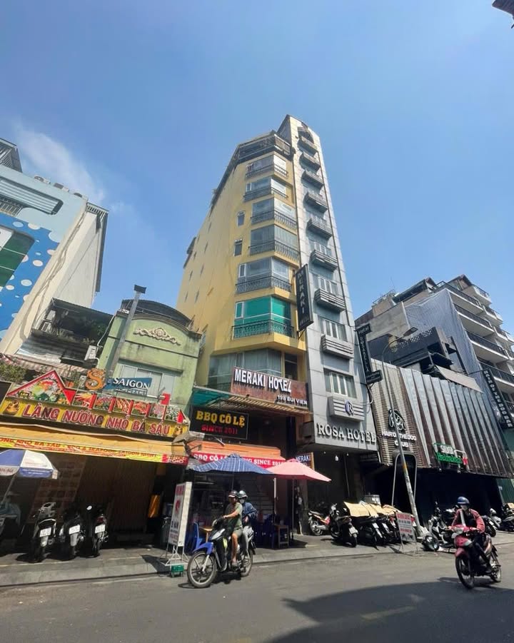 FrontHouse góc 2MT phố đi bộ Bùi Viện Quận 1 giá 78 tỷ - Tài sản hiếm có tại trung tâm!