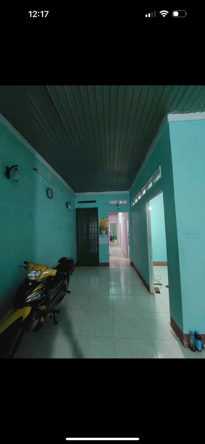 Nhà phố Phường 3, TP. Tây Ninh 180m² giá 2.1 tỷ - Chính chủ bán gấp!