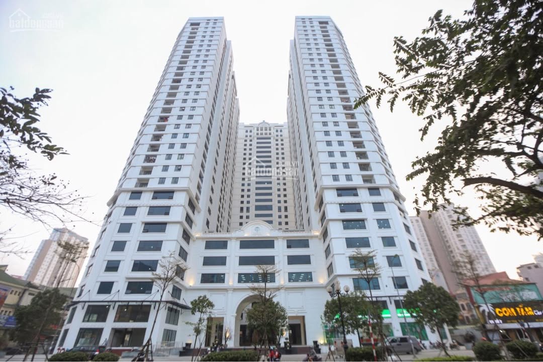 Căn hộ 2 ngủ Central Point, Trung Kính 68m² giá 17 triệu - Nội thất đầy đủ, sẵn sàng ở ngay!