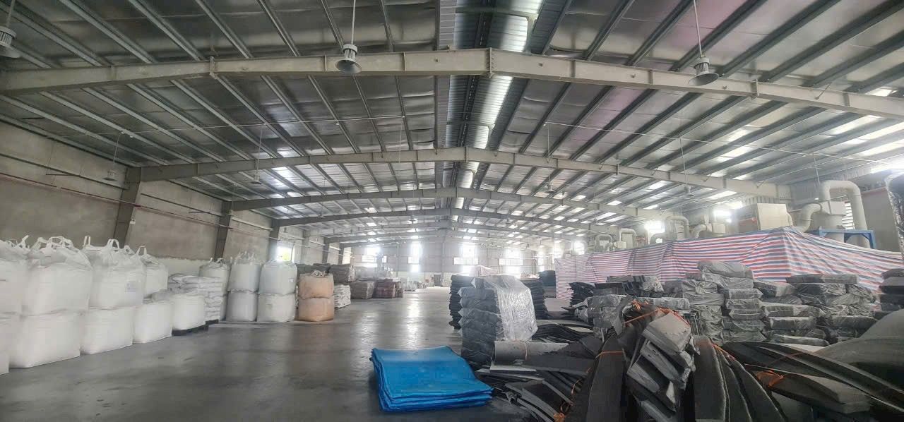 Cho thuê kho/xưởng 1500m² tại KCN Khai Quang, Vĩnh Yên - Đầy đủ tiện nghi, giá tốt!