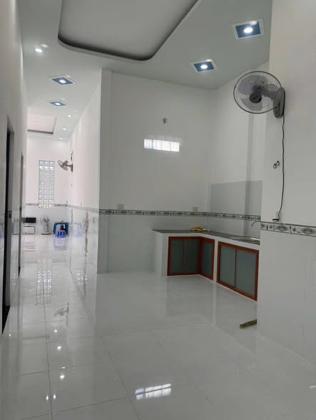 Nhà cấp 4 đường Nguyễn Thị Tạo, Bình Thủy, Cần Thơ - Giá chỉ 1.39 tỷ, sẵn sàng vào ở!