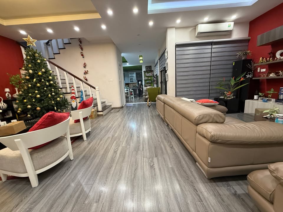 Biệt thự Ngọc Thụy Long Biên 406m² giá 62.5 tỷ - View hồ tuyệt đẹp, phong thủy tốt!