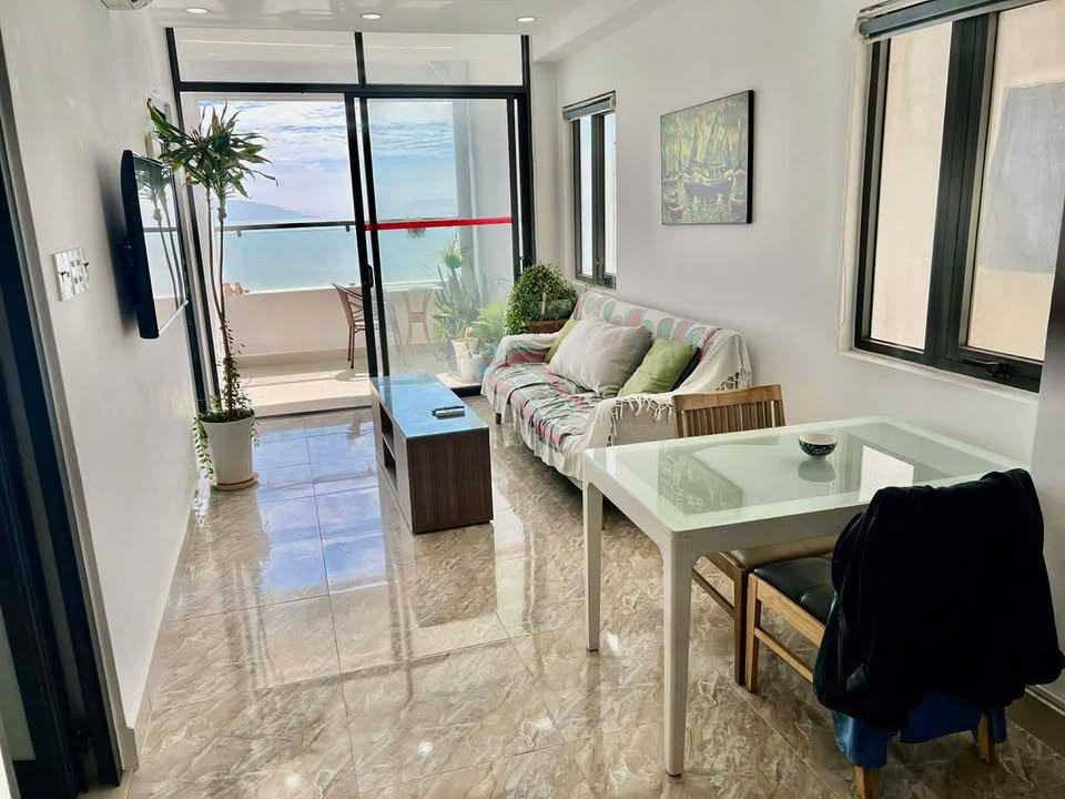 Căn hộ Napoleon Nha Trang 3 phòng ngủ giá 11 triệu - View biển thoáng mát!