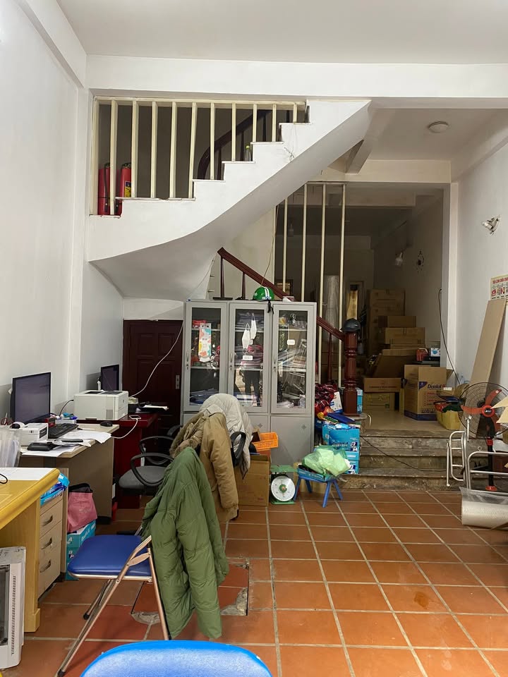 Cho thuê văn phòng 4 tầng tại Đại Mỗ 70m² giá 12,5 triệu - Không gian làm việc lý tưởng!