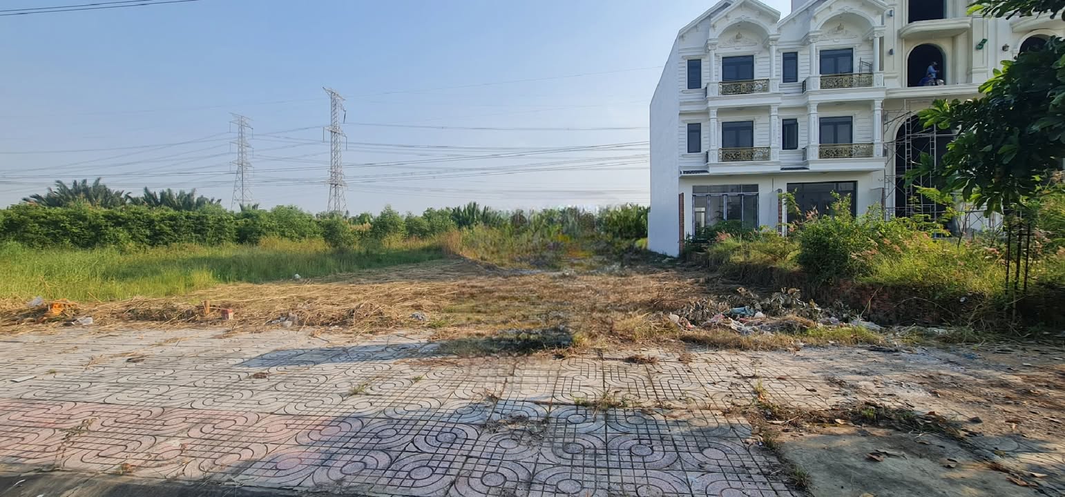 Đất thổ cư 190m² Lê Văn Lương, Nhà Bè giá 6.6 tỷ - Cơ hội đầu tư tuyệt vời!