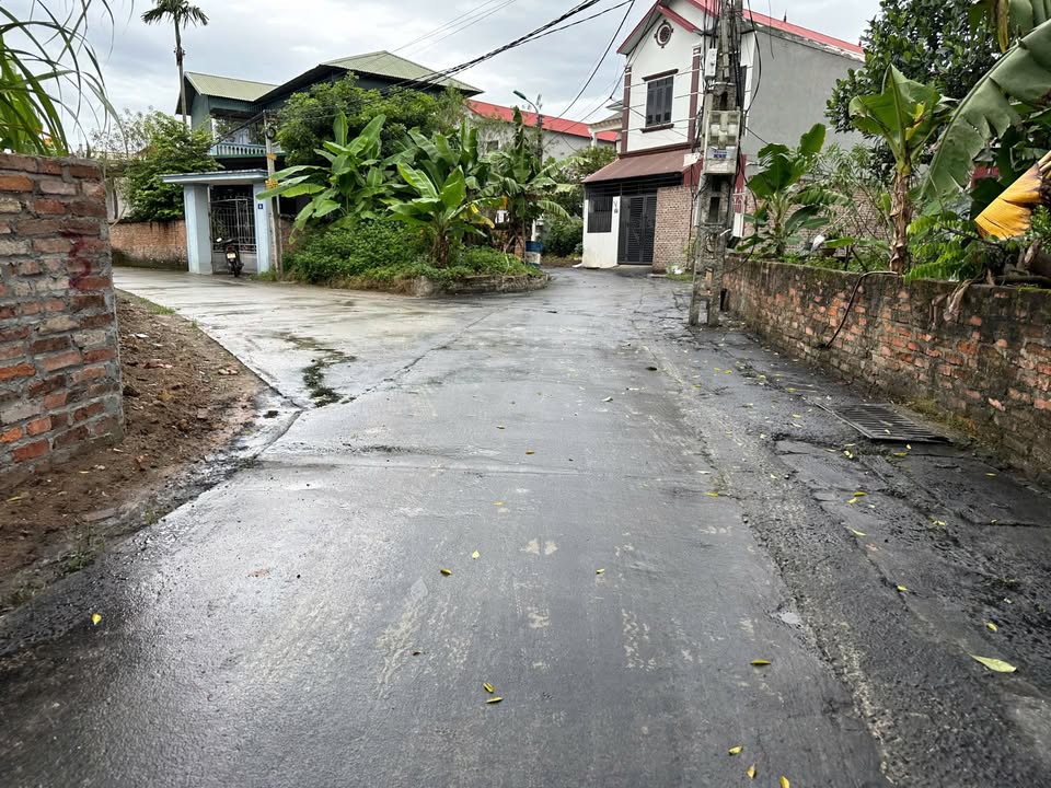 Đất thổ cư Định Trung Vĩnh Yên 88.8m² giá chỉ 1.1 tỷ - Đường ô tô rộng rãi!