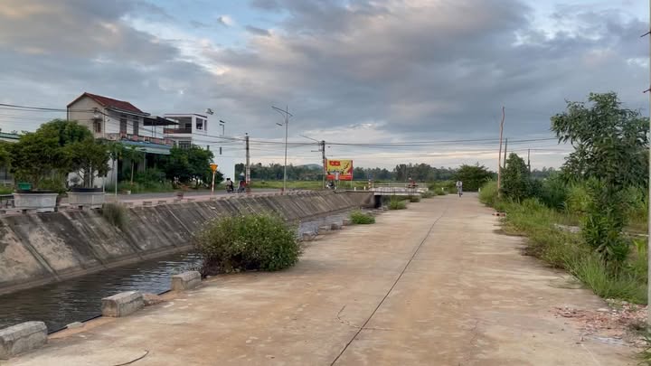 Đất mặt tiền ĐT632 Mỹ Quang 144m² giá 690 triệu - Sổ hồng sang tên ngay!