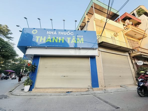 Nhà mặt phố Gia Quất 43.8m² giá 13.6 tỷ - Kinh doanh sầm uất ngay trung tâm!