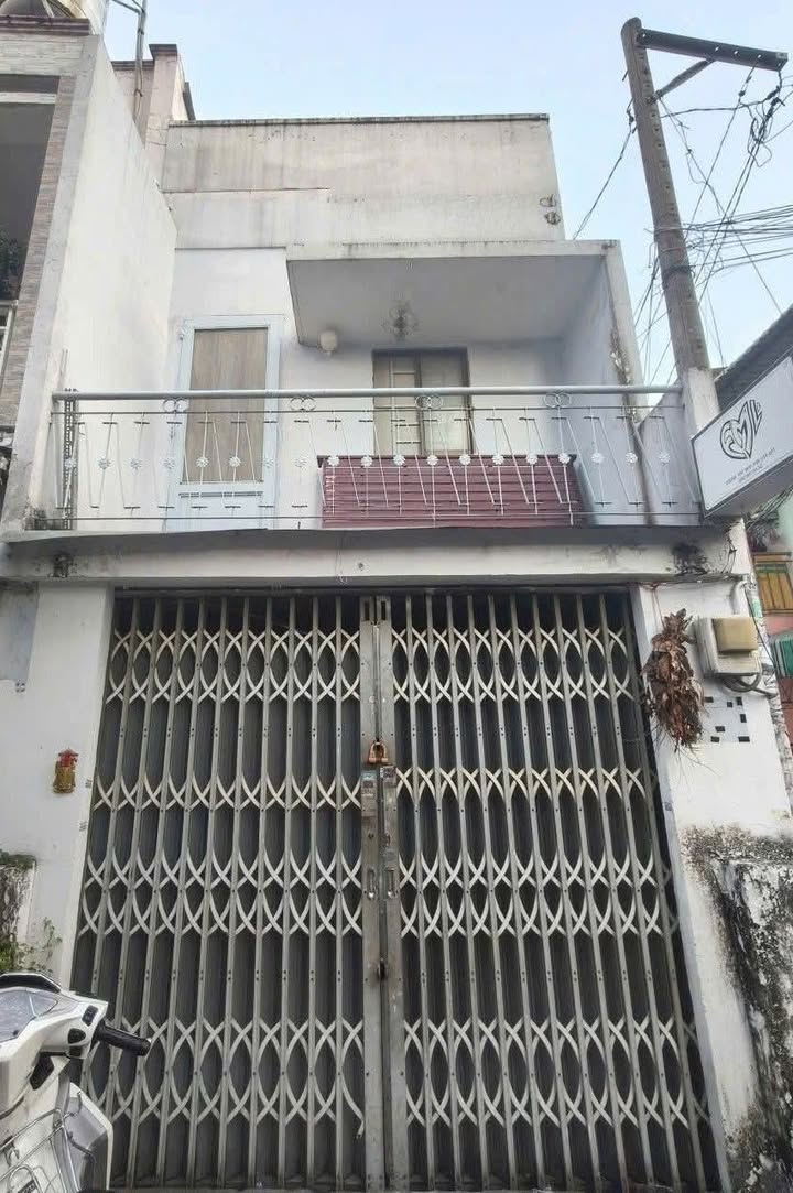 Nhà cho thuê Quận 11 - 63m² giá chỉ 7 triệu/tháng - Kết cấu hiện đại, góc 3 mặt hẻm