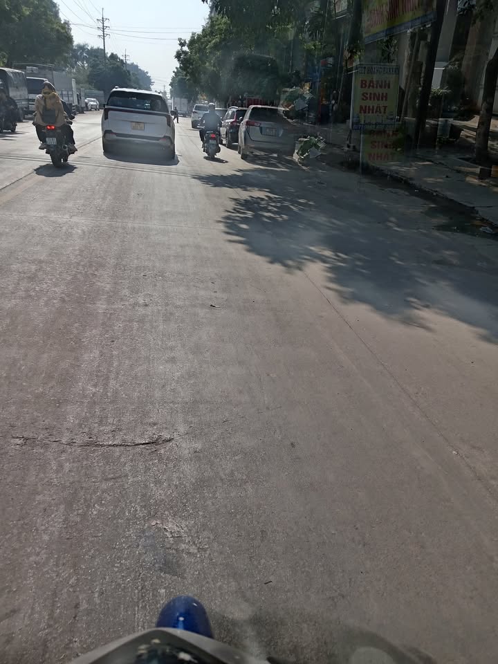 Đất nền Quang Minh Mê Linh 240m² giá 10.8 tỷ - Giao thông thuận tiện!